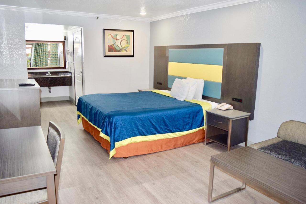 Budget Inn La Puente Εξωτερικό φωτογραφία
