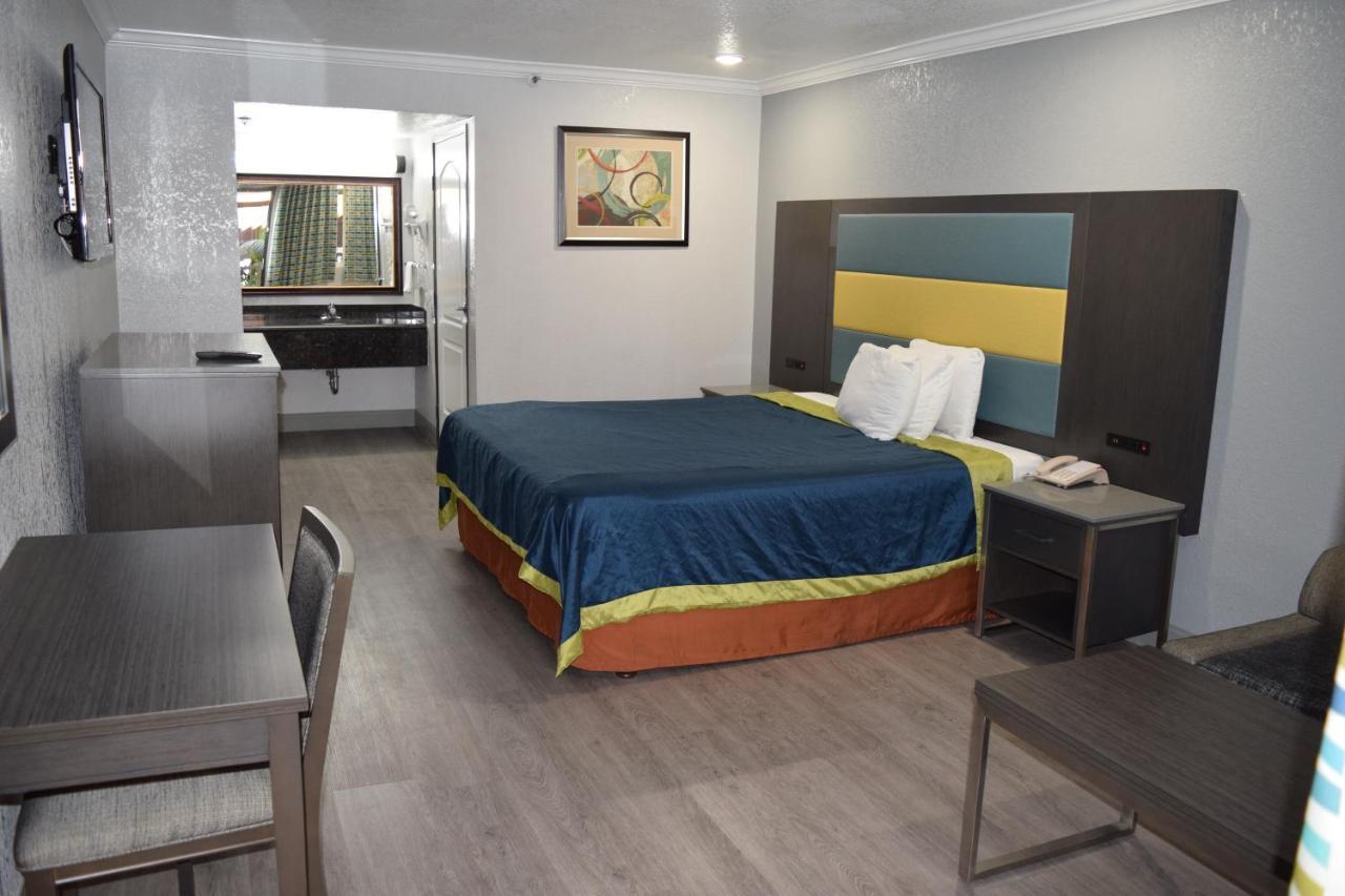 Budget Inn La Puente Εξωτερικό φωτογραφία