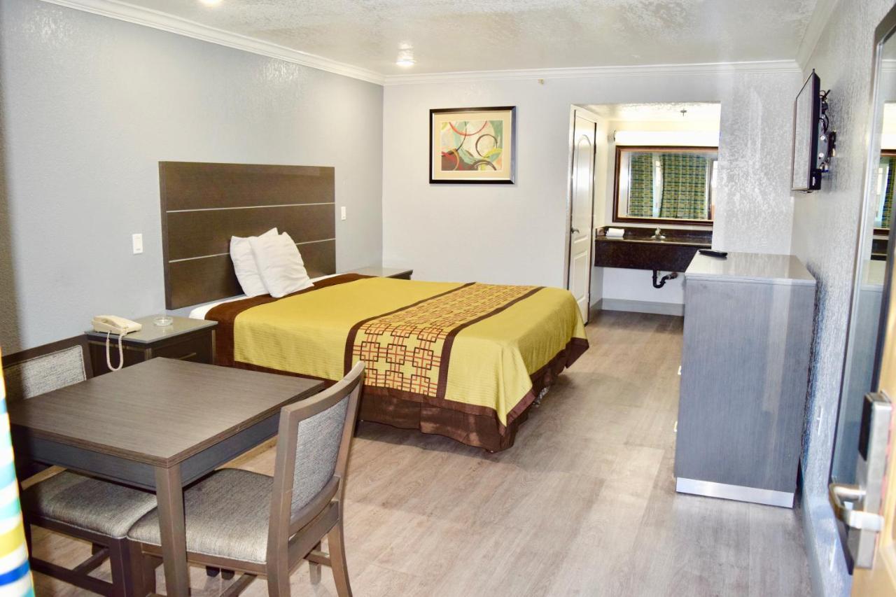 Budget Inn La Puente Εξωτερικό φωτογραφία