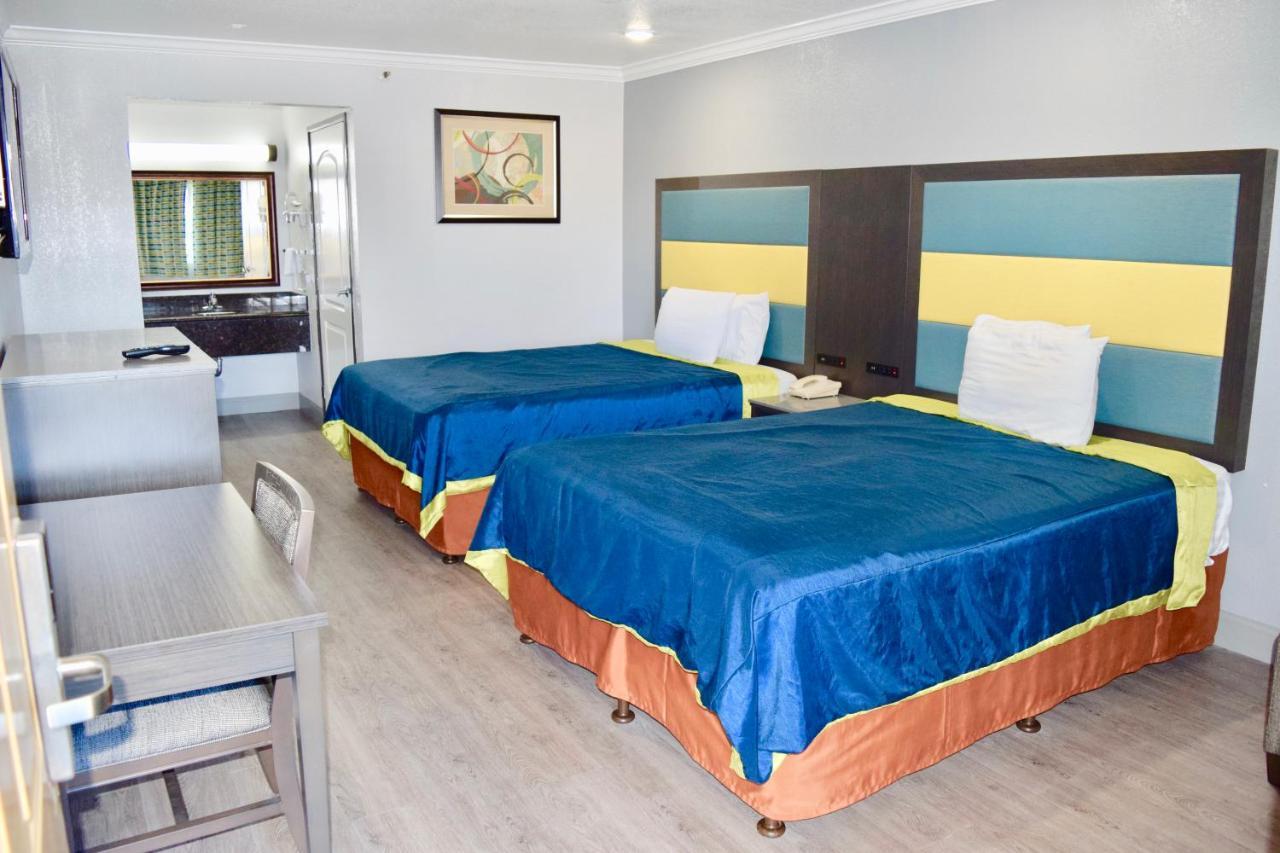 Budget Inn La Puente Εξωτερικό φωτογραφία