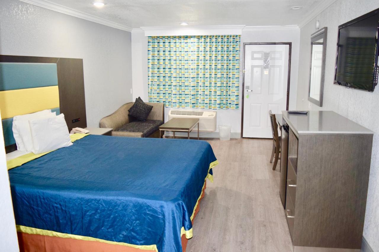 Budget Inn La Puente Εξωτερικό φωτογραφία