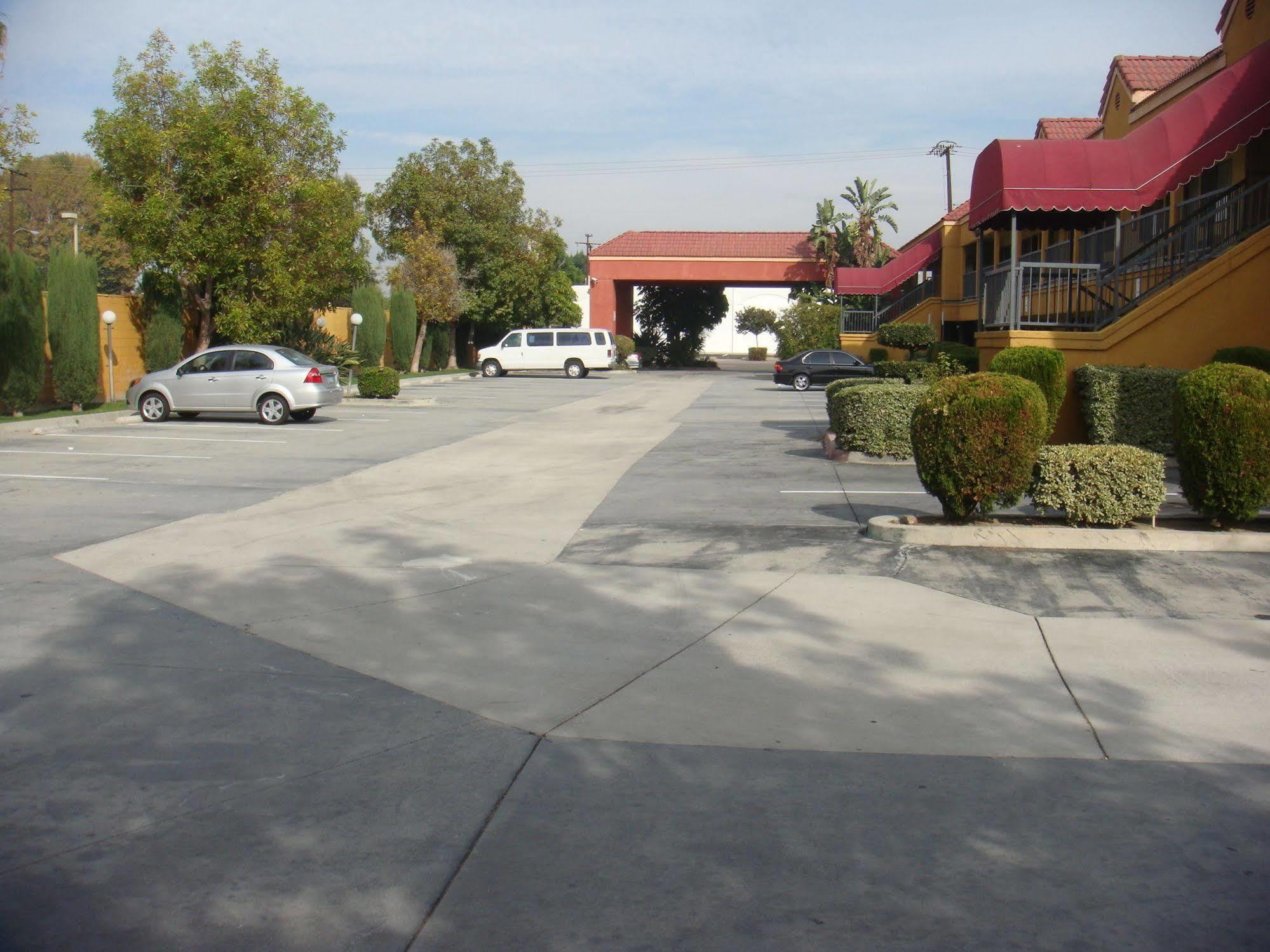 Budget Inn La Puente Εξωτερικό φωτογραφία